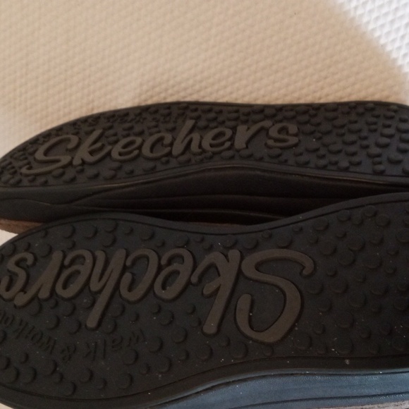 Skechers Tone Up Ankle Boot 9 - Picture 5 of 7
